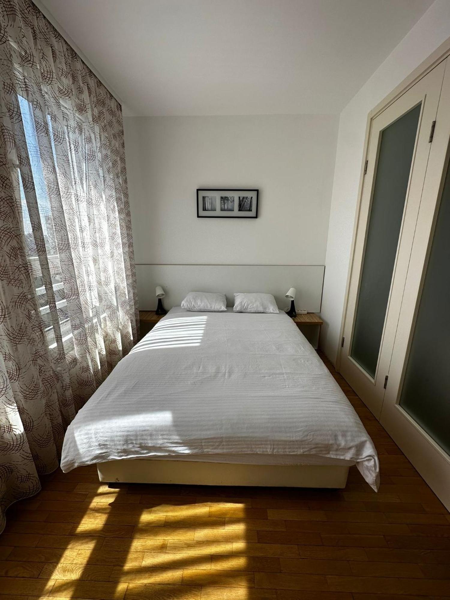 Nevena Belville Apartments Belgrad Rum bild